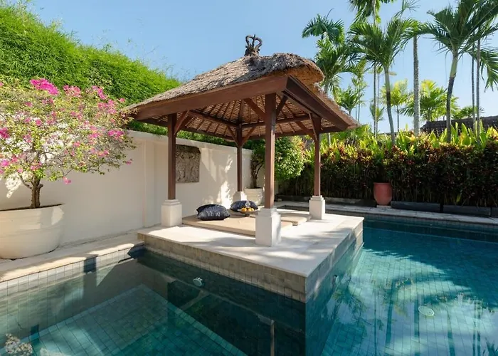 V By Finder Villa *